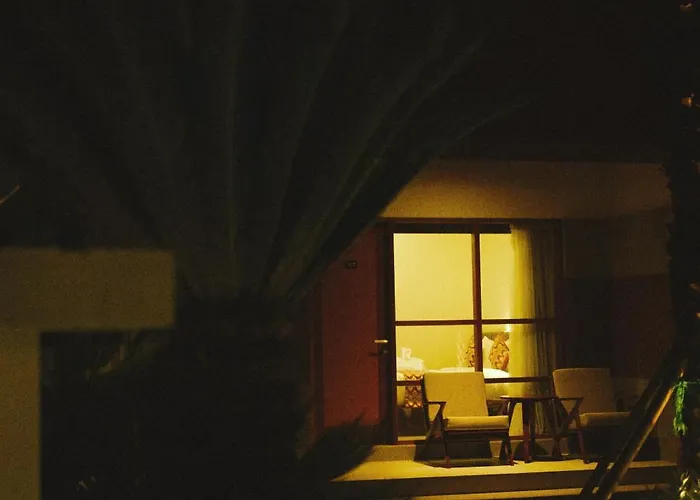 Hotel Kesumasari Living